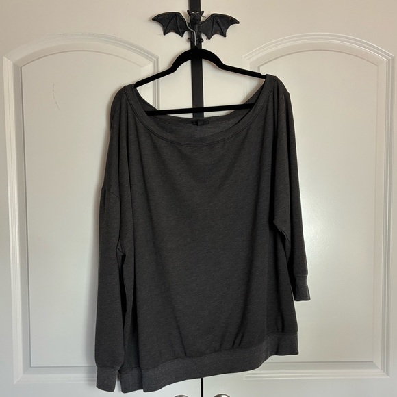 Torrid Off Shoulder Charcoal Gray Top Comfortable Material Stretch size 3X - Picture 3 of 12